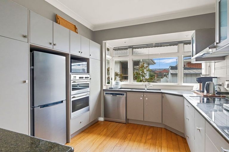 Photo of property in 184 Bath Street, Levin, 5510