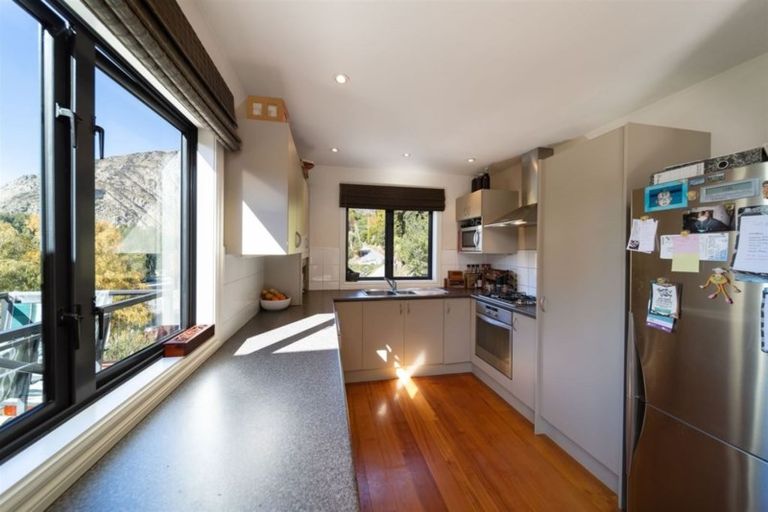 Photo of property in 67 Mcchesney Road, Arthurs Point, Queenstown, 9371