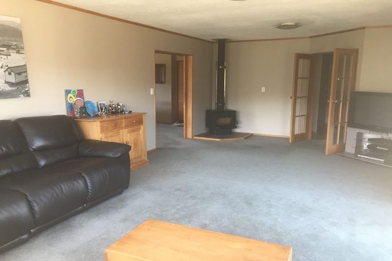 Photo of property in 7 Irwell Street, Island Bay, Wellington, 6023