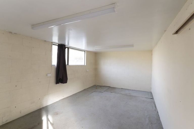 Photo of property in 54 Marine Parade, North New Brighton, Christchurch, 8083