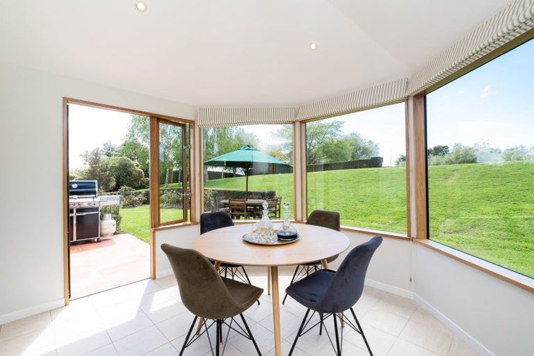 Photo of property in 140 Kopanga Road, Havelock North, 4130