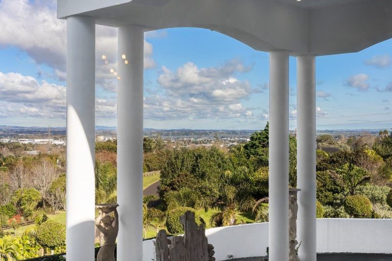 Photo of property in 116 Polo Prince Drive, Alfriston, Auckland, 2105