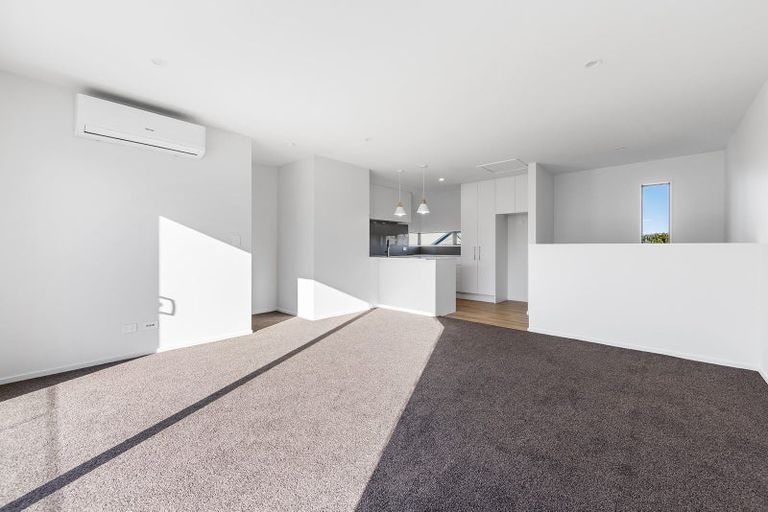 Photo of property in 4/146 Marine Parade, New Brighton, Christchurch, 8083