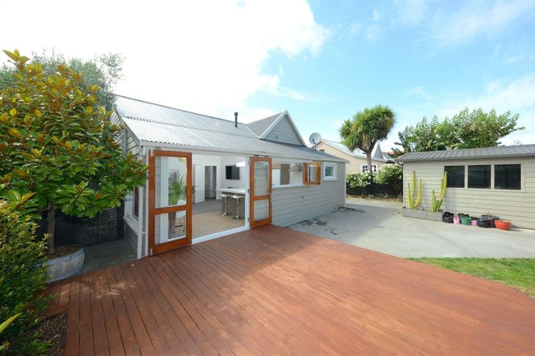 Photo of property in 203 Simeon Street, Spreydon, Christchurch, 8024