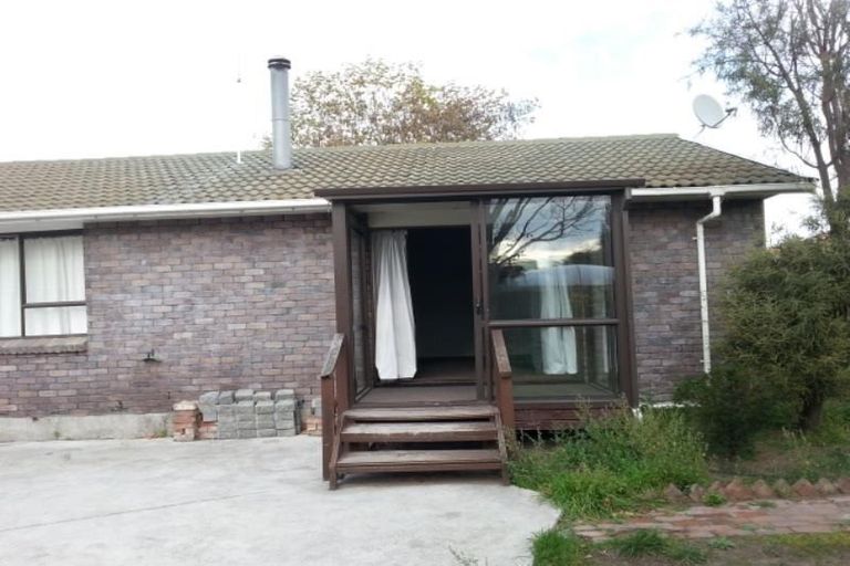 Photo of property in 2/74 Marriotts Road, North New Brighton, Christchurch, 8083
