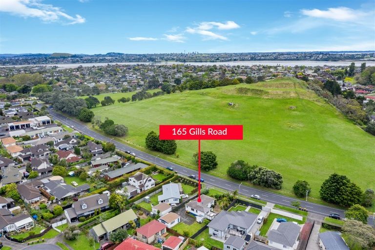 Photo of property in 165 Gills Road, Half Moon Bay, Auckland, 2014