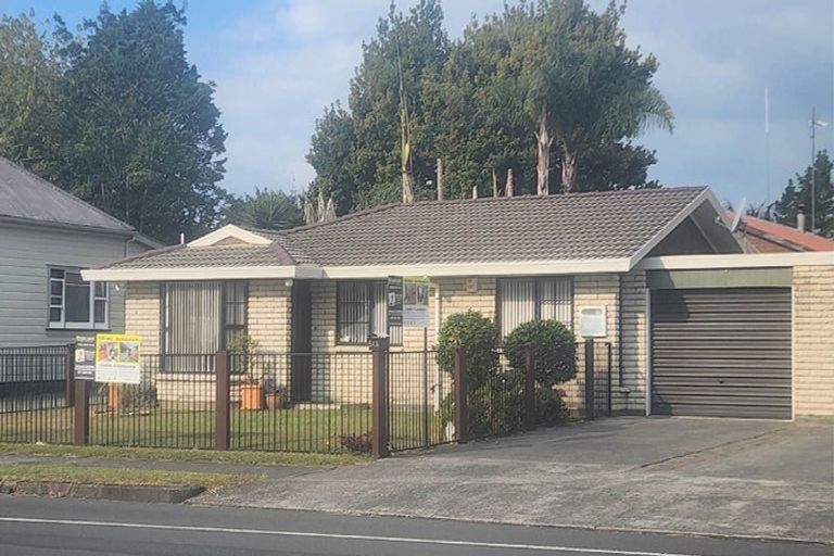 Photo of property in 84a Hakanoa Street, Huntly, 3700