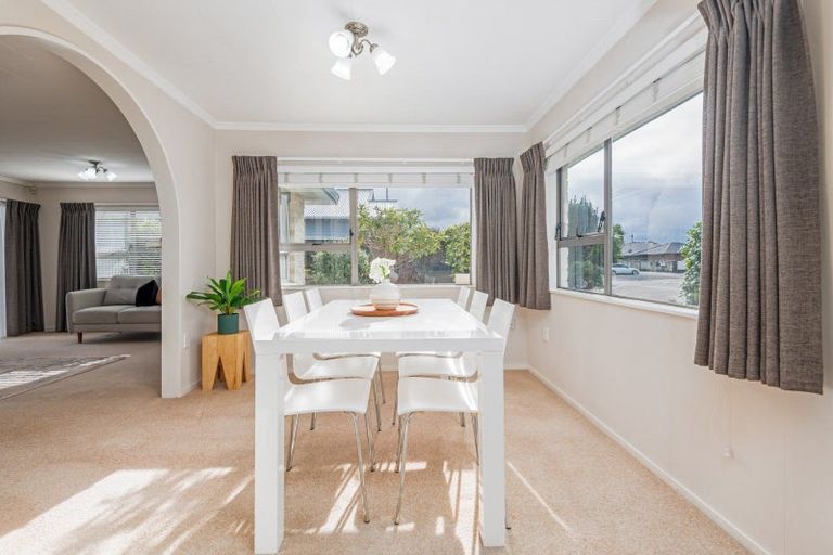 Photo of property in 4 Colombo Street, Hokowhitu, Palmerston North, 4410
