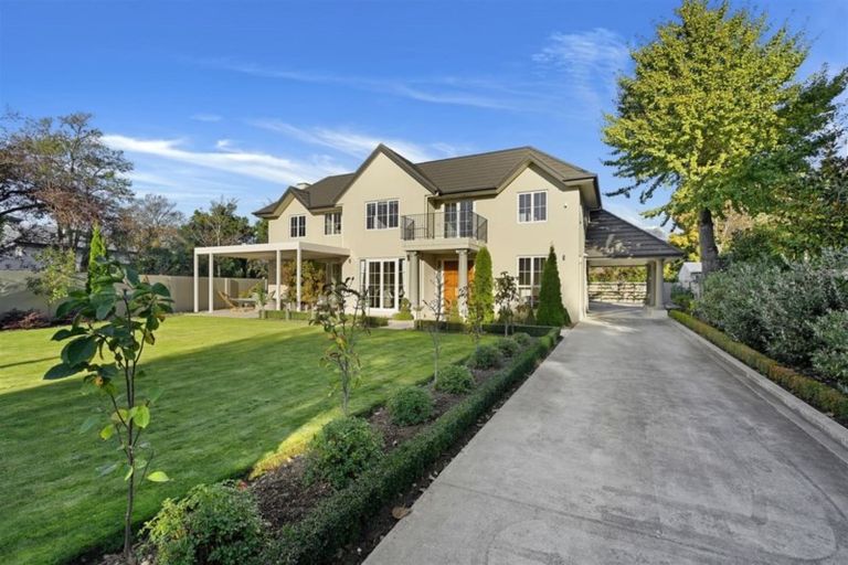 Photo of property in 30 Glandovey Road, Fendalton, Christchurch, 8052