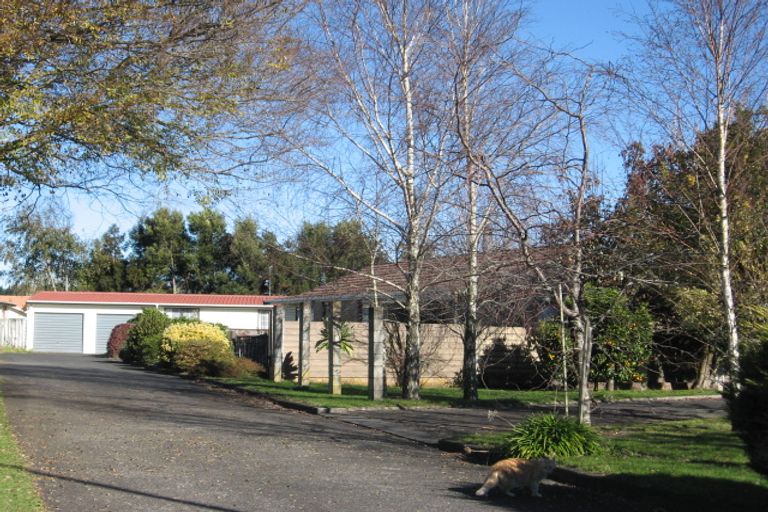 Photo of property in 2/12 Balmore Place, Wattle Downs, Auckland, 2103