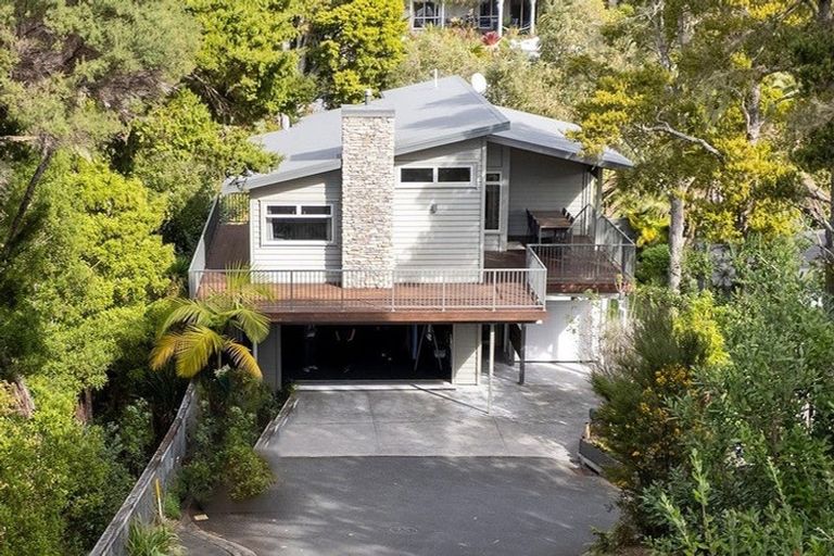 Photo of property in 32 Totara Heights Way, Paihia, 0200