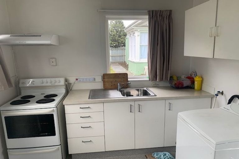 Photo of property in 76 Tancred Street, Linwood, Christchurch, 8011