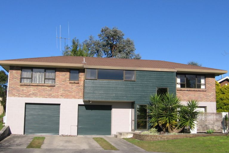 Photo of property in 10 Chestnut Place, Pukete, Hamilton, 3200