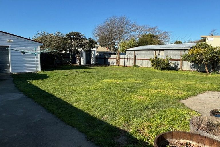 Photo of property in 423 Huia Street, Camberley, Hastings, 4120