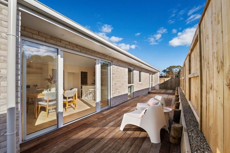 Photo of property in 2 Triplefin Avenue, Omokoroa, 3114