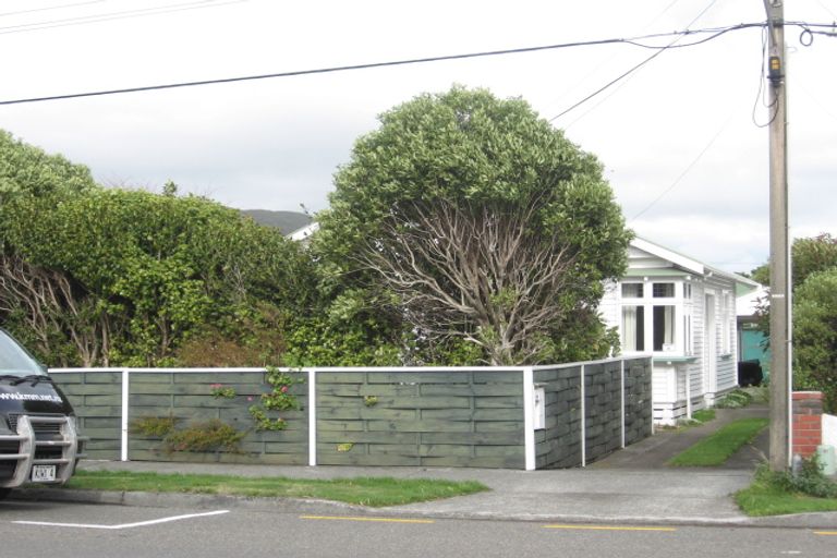 Photo of property in 34 Pilmuir Street, Hutt Central, Lower Hutt, 5010
