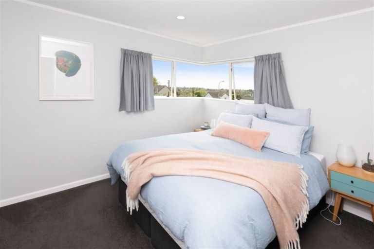 Photo of property in 1/13 Perendale Close, Somerville, Auckland, 2014