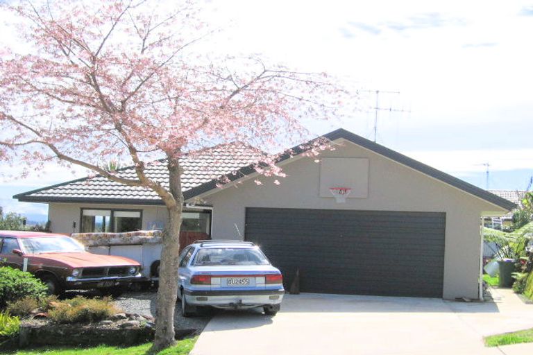 Photo of property in 1 Kaimai View Drive, Ohauiti, Tauranga, 3112