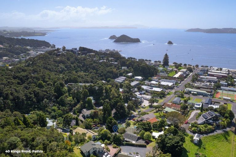 Photo of property in 40 Kings Road, Paihia, 0200