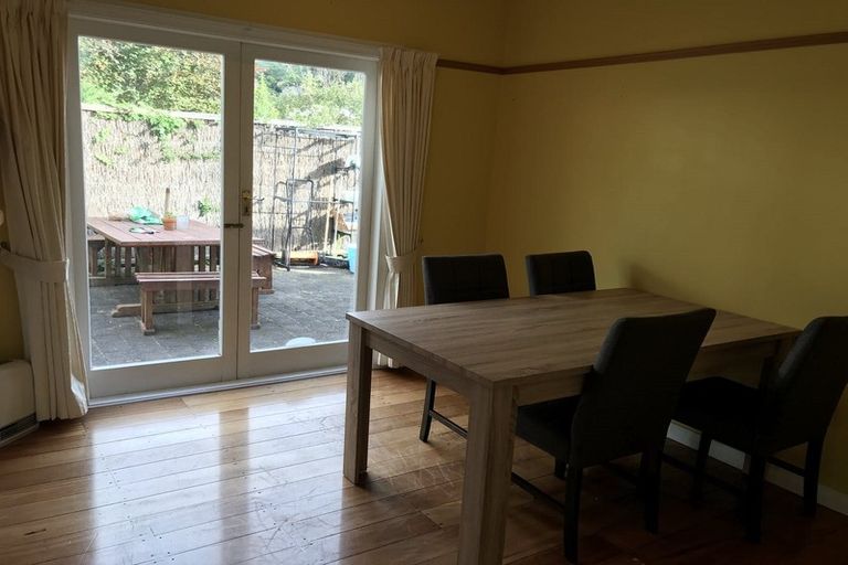 Photo of property in 16 Colway Street, Ngaio, Wellington, 6035