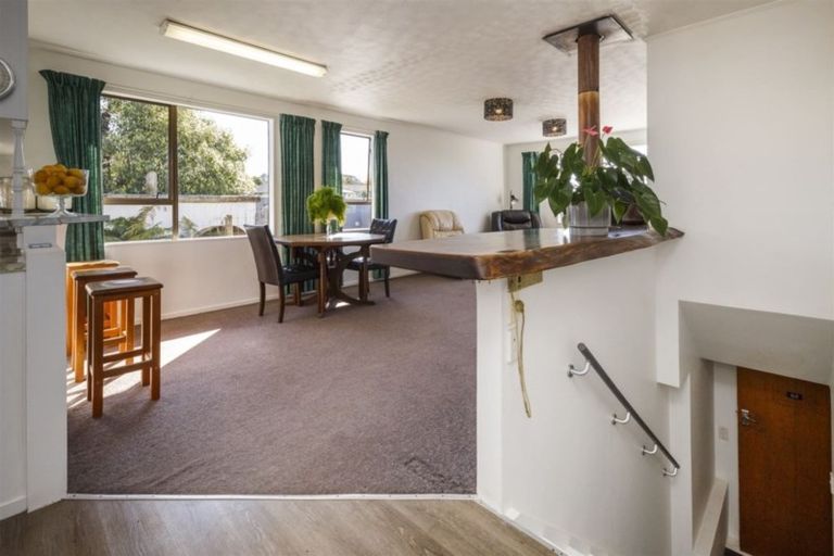 Photo of property in 28 Heatherlea Heights, Feilding, 4702