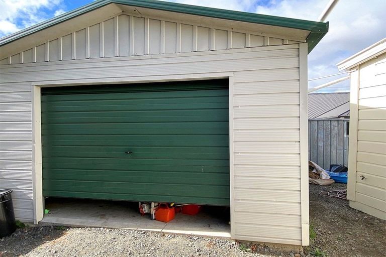 Photo of property in 10 Stanley Street, Dannevirke, 4930