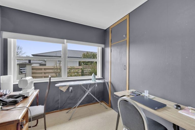 Photo of property in 2 Carrington Avenue, Hillcrest, Hamilton, 3216