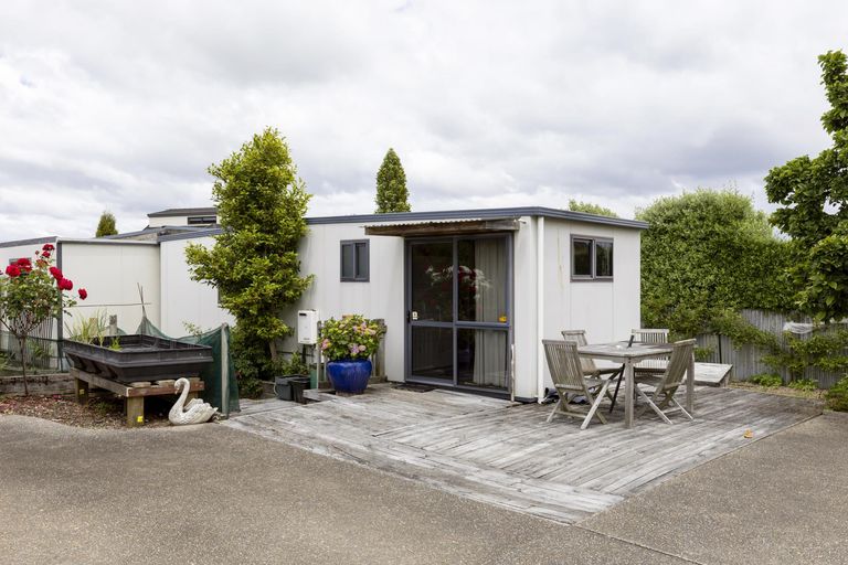 Photo of property in 1/21 Tawa Street, Hilltop, Taupo, 3330
