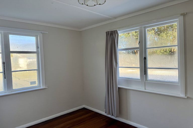 Photo of property in 66 Wilkie Crescent, Naenae, Lower Hutt, 5011