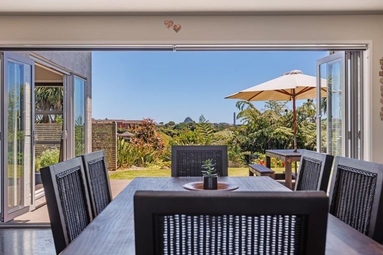 Photo of property in 61 Karamea Street, Whalers Gate, New Plymouth, 4310