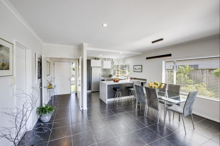 Photo of property in 5a Tom Parker Avenue, Marewa, Napier, 4110