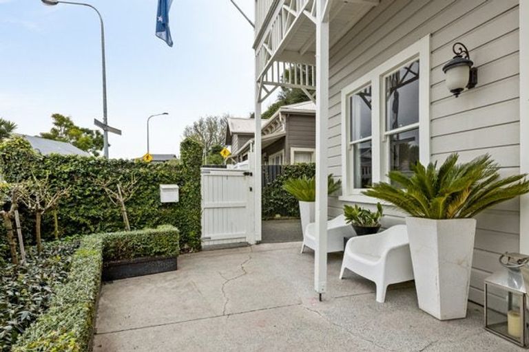 Photo of property in 8 Battery Road, Ahuriri, Napier, 4110