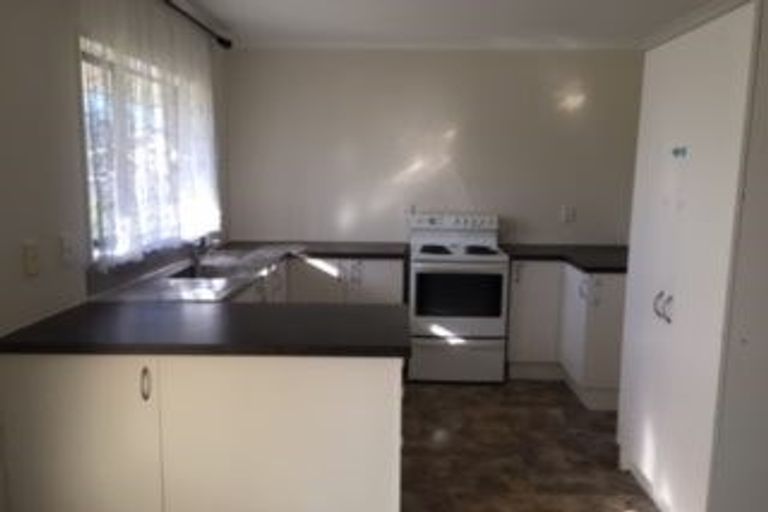 Photo of property in 1/13 Solveig Place, Randwick Park, Auckland, 2105
