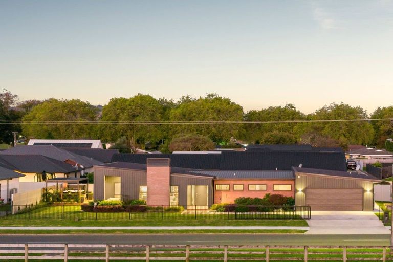 Photo of property in 77 Vogel Street, Cambridge, 3434