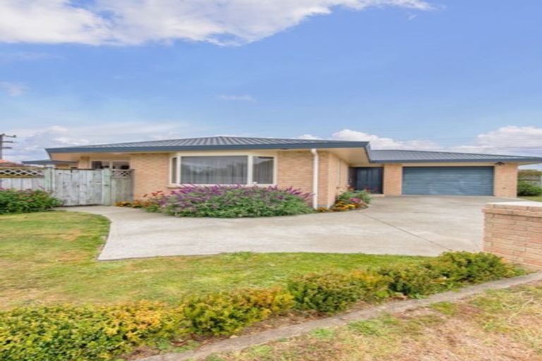 Photo of property in 1 Denbigh Street, Feilding, 4702