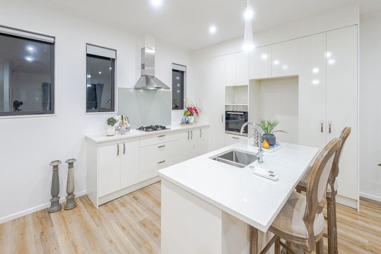 Photo of property in 246 Murphys Road, Flat Bush, Auckland, 2019