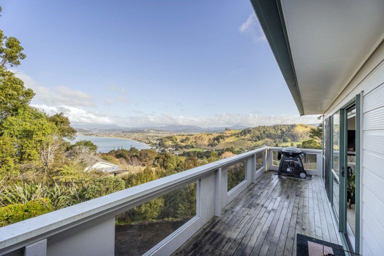 Photo of property in 10 Christa Court, Whitianga, 3510