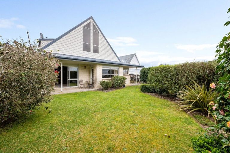 Photo of property in 9 Chestnut Place, Pukete, Hamilton, 3200