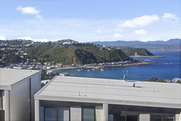 Photo of property in 17/52 High Street, Island Bay, Wellington, 6023