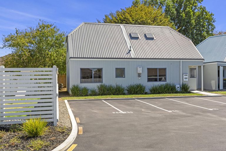 Photo of property in 20 Joshua Lane, Hamilton East, Hamilton, 3216