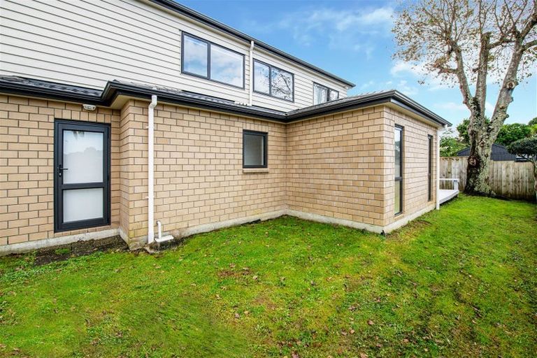 Photo of property in 57a Glendene Avenue, Glendene, Auckland, 0602