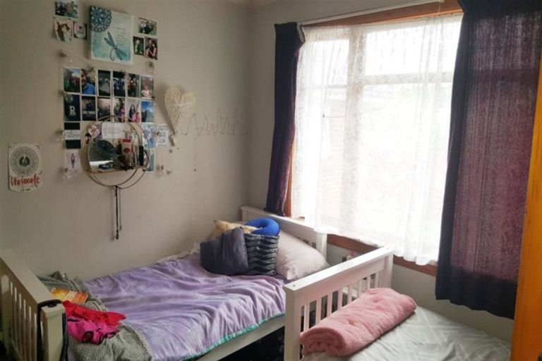 Photo of property in 18 Exeter Street, Waimate, 7924