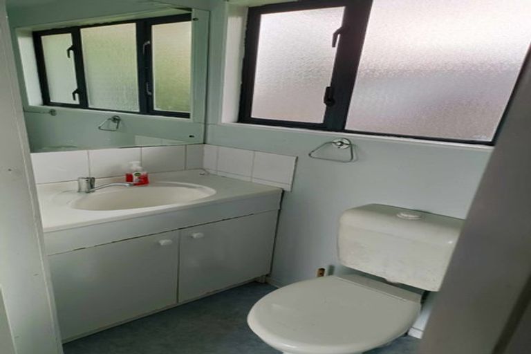 Photo of property in 54a Hamlin Road, Tinopai, 0593