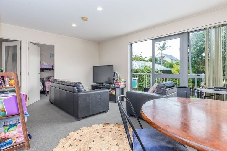 Photo of property in 205/26 Morningside Drive, Morningside, Auckland, 1025
