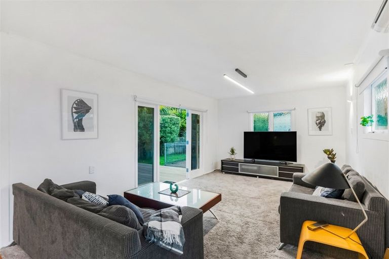 Photo of property in 1/13 Tristram Avenue, Forrest Hill, Auckland, 0620