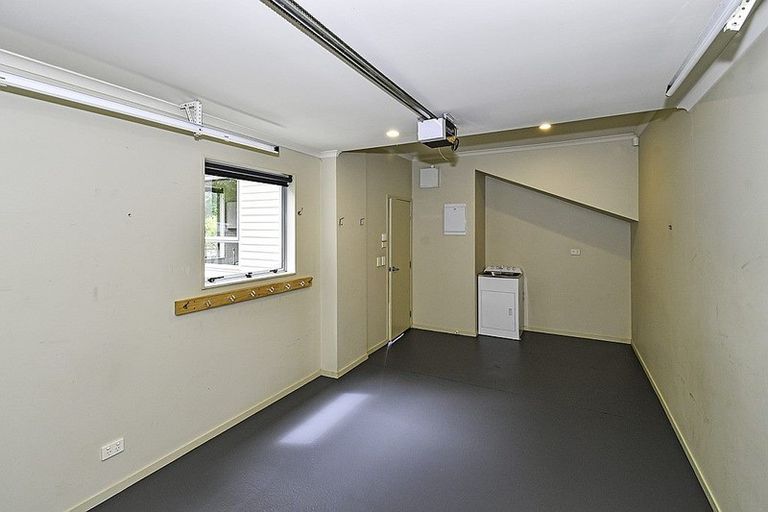 Photo of property in 17a Oakland Avenue, Papatoetoe, Auckland, 2025