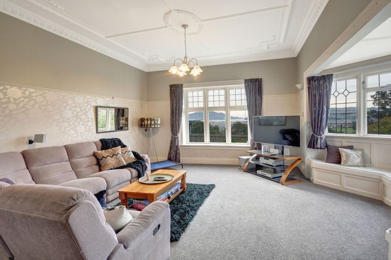 Photo of property in 70 Easther Crescent, Kew, Dunedin, 9012