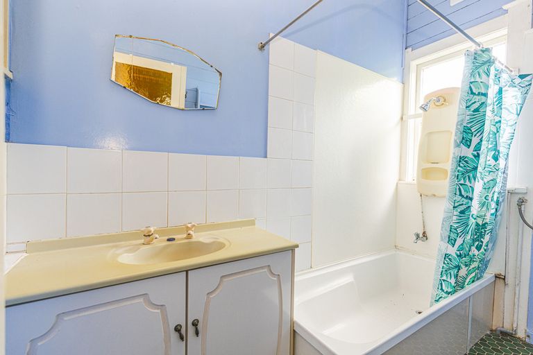 Photo of property in 9 Bignell Street, Gonville, Whanganui, 4501