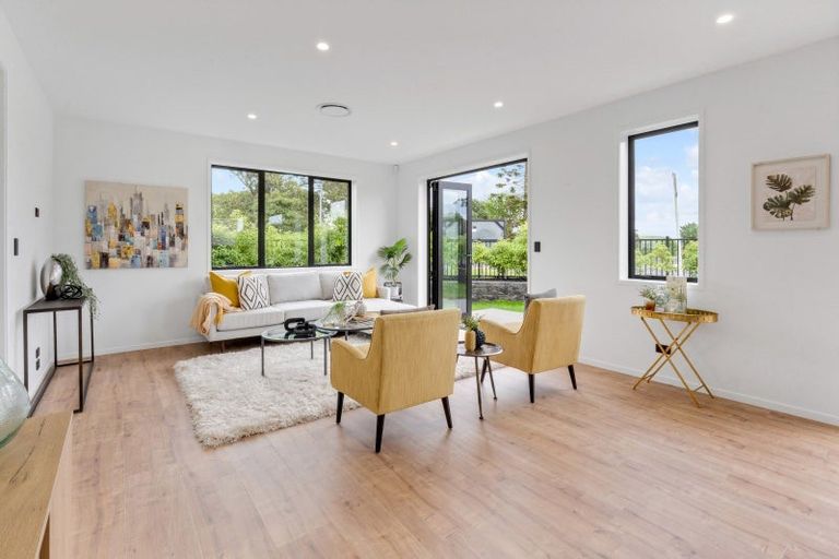 Photo of property in 27 The Boulevard, Sunnyhills, Auckland, 2010