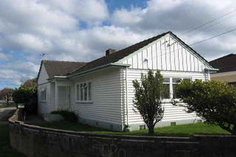 Photo of property in 133 Bell Road, Waiwhetu, Lower Hutt, 5010